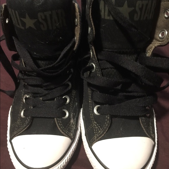 Converse - Picture 2 of 3